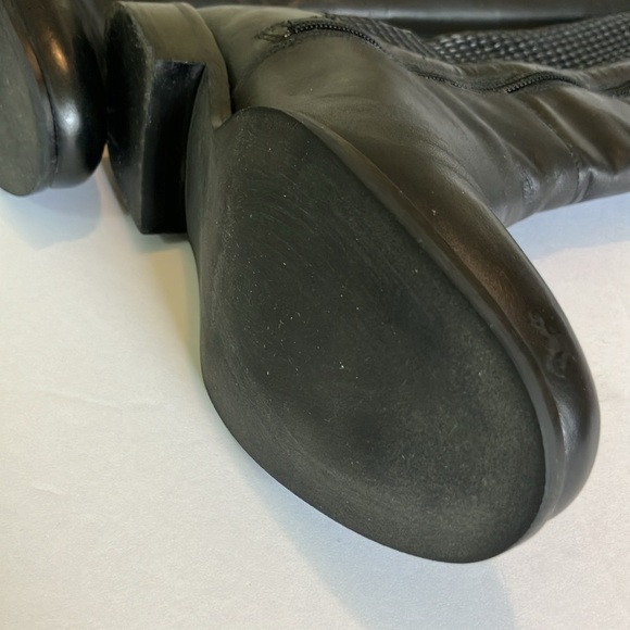 Cole Haan black Rockland size 6.5 B elastic calf boots - Picture 6 of 9